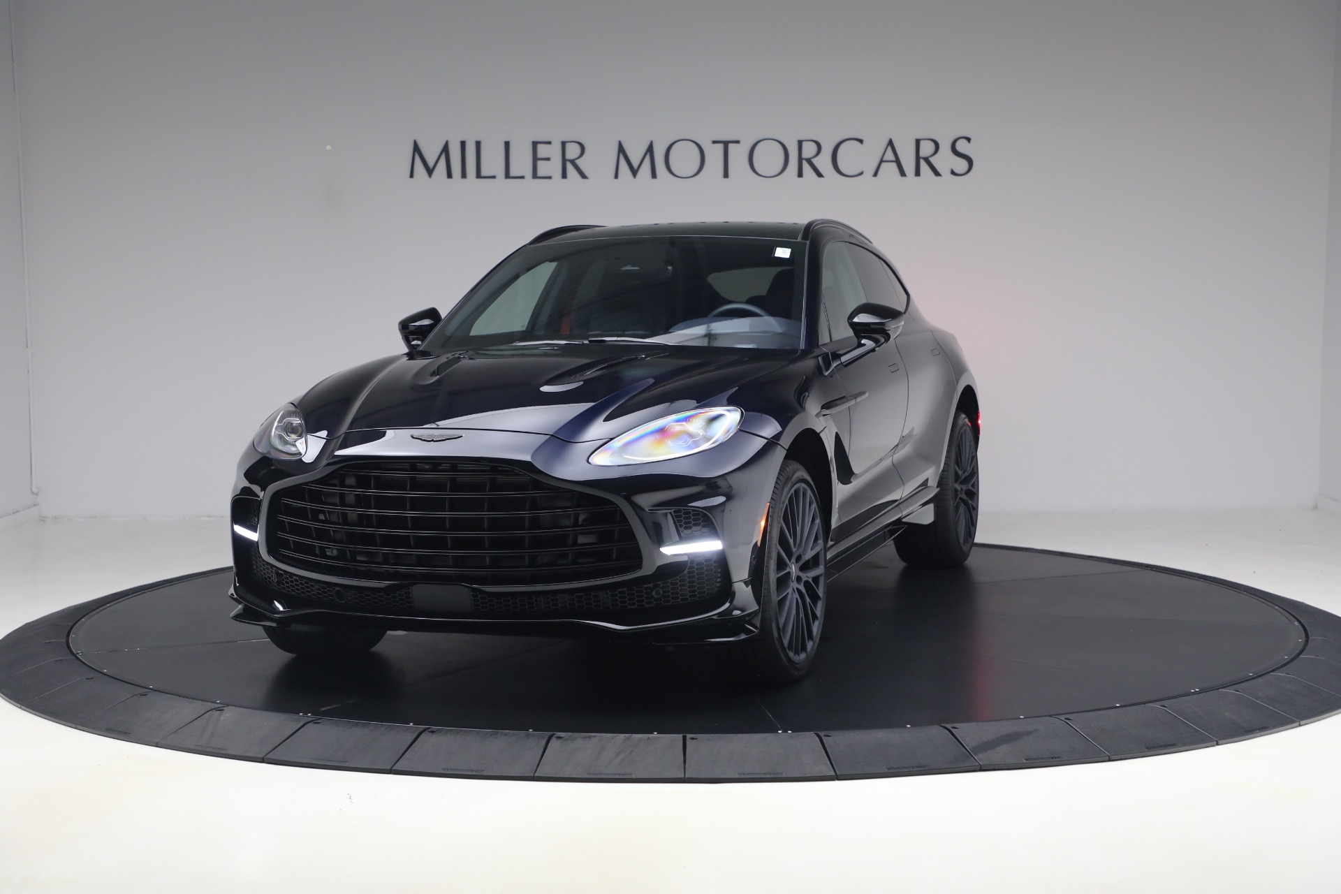 Used 2025 Aston Martin DBX 707 for sale $209,900 at Alfa Romeo of Greenwich in Greenwich CT 06830 1