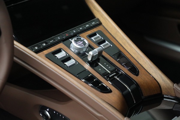 Used 2025 Aston Martin DB12 V8 for sale $245,900 at Alfa Romeo of Greenwich in Greenwich CT 06830 18