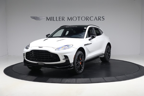 2025 Aston Martin DBX 707's photo