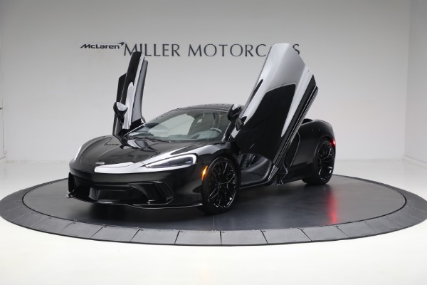 Used 2025 McLaren GTS TechLux for sale $199,900 at Alfa Romeo of Greenwich in Greenwich CT 06830 14