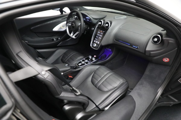 Used 2025 McLaren GTS TechLux for sale $199,900 at Alfa Romeo of Greenwich in Greenwich CT 06830 26