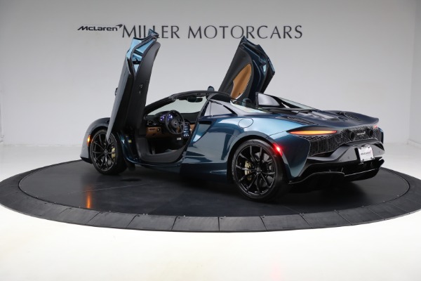 New 2025 McLaren Artura Spider TechLux for sale Sold at Alfa Romeo of Greenwich in Greenwich CT 06830 16