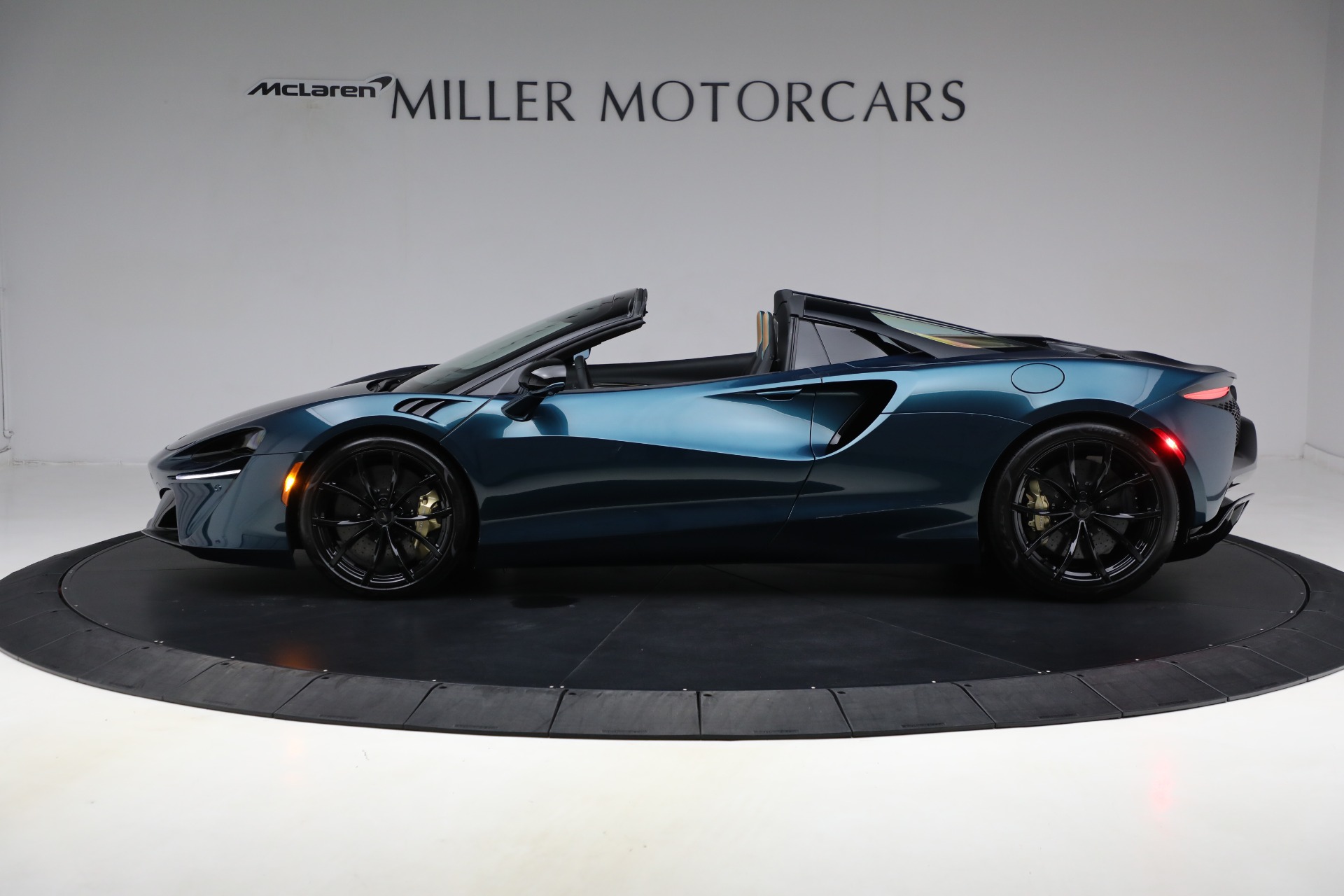 New 2025 McLaren Artura Spider TechLux For Sale (Special Pricing