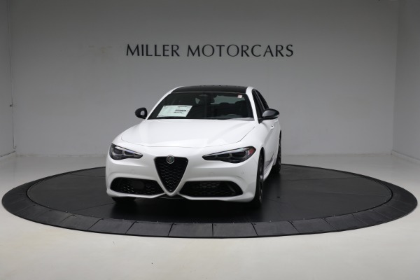 New 2025 Alfa Romeo Giulia Tributo Italiano for sale Sold at Alfa Romeo of Greenwich in Greenwich CT 06830 24
