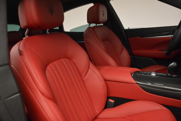 New 2017 Maserati Levante S for sale Sold at Alfa Romeo of Greenwich in Greenwich CT 06830 23