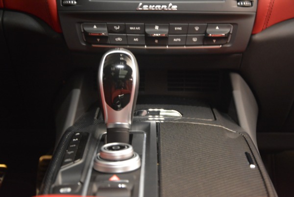New 2017 Maserati Levante S for sale Sold at Alfa Romeo of Greenwich in Greenwich CT 06830 27
