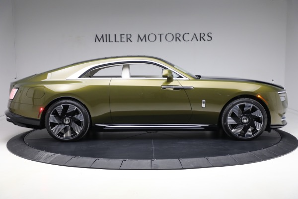 Used 2025 Rolls-Royce Spectre for sale $409,900 at Alfa Romeo of Greenwich in Greenwich CT 06830 10