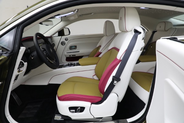 Used 2025 Rolls-Royce Spectre for sale $409,900 at Alfa Romeo of Greenwich in Greenwich CT 06830 16