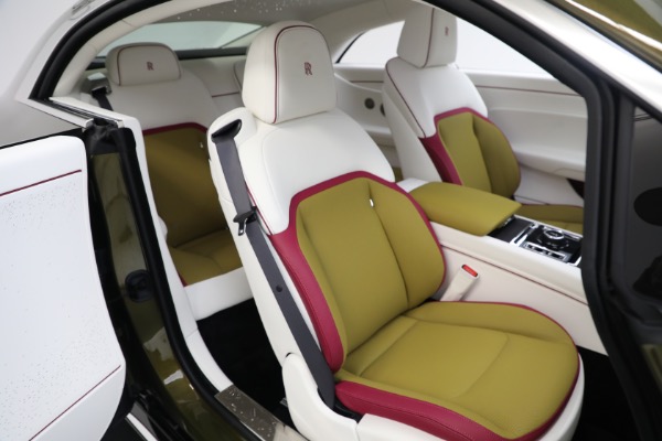 Used 2025 Rolls-Royce Spectre for sale $409,900 at Alfa Romeo of Greenwich in Greenwich CT 06830 20