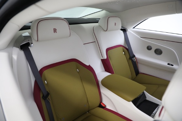 Used 2025 Rolls-Royce Spectre for sale $409,900 at Alfa Romeo of Greenwich in Greenwich CT 06830 21