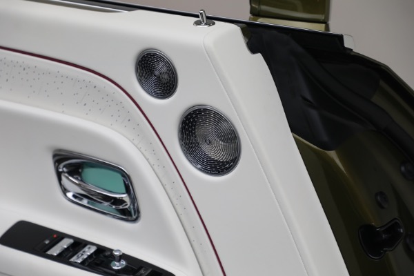 Used 2025 Rolls-Royce Spectre for sale $409,900 at Alfa Romeo of Greenwich in Greenwich CT 06830 26
