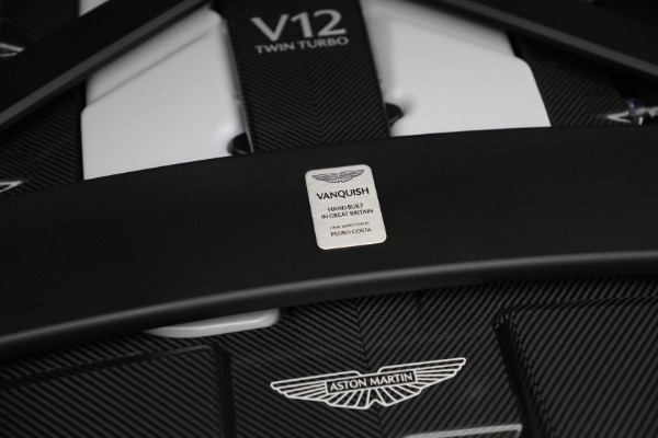 New 2025 Aston Martin Vanquish for sale $483,720 at Alfa Romeo of Greenwich in Greenwich CT 06830 17