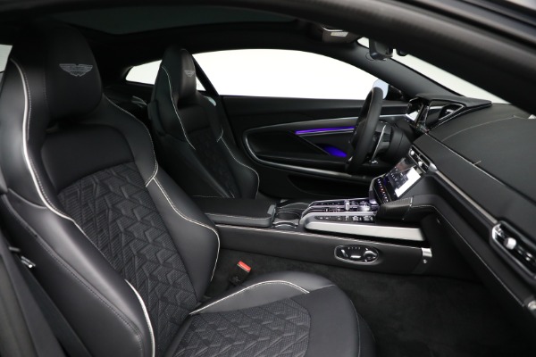 New 2025 Aston Martin Vanquish for sale $483,720 at Alfa Romeo of Greenwich in Greenwich CT 06830 24