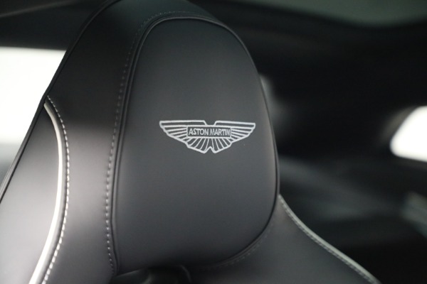 New 2025 Aston Martin Vanquish for sale $483,720 at Alfa Romeo of Greenwich in Greenwich CT 06830 26