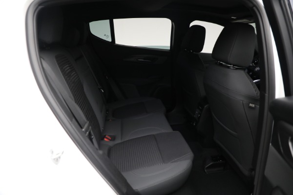 New 2025 Alfa Romeo Tonale for sale Sold at Alfa Romeo of Greenwich in Greenwich CT 06830 13