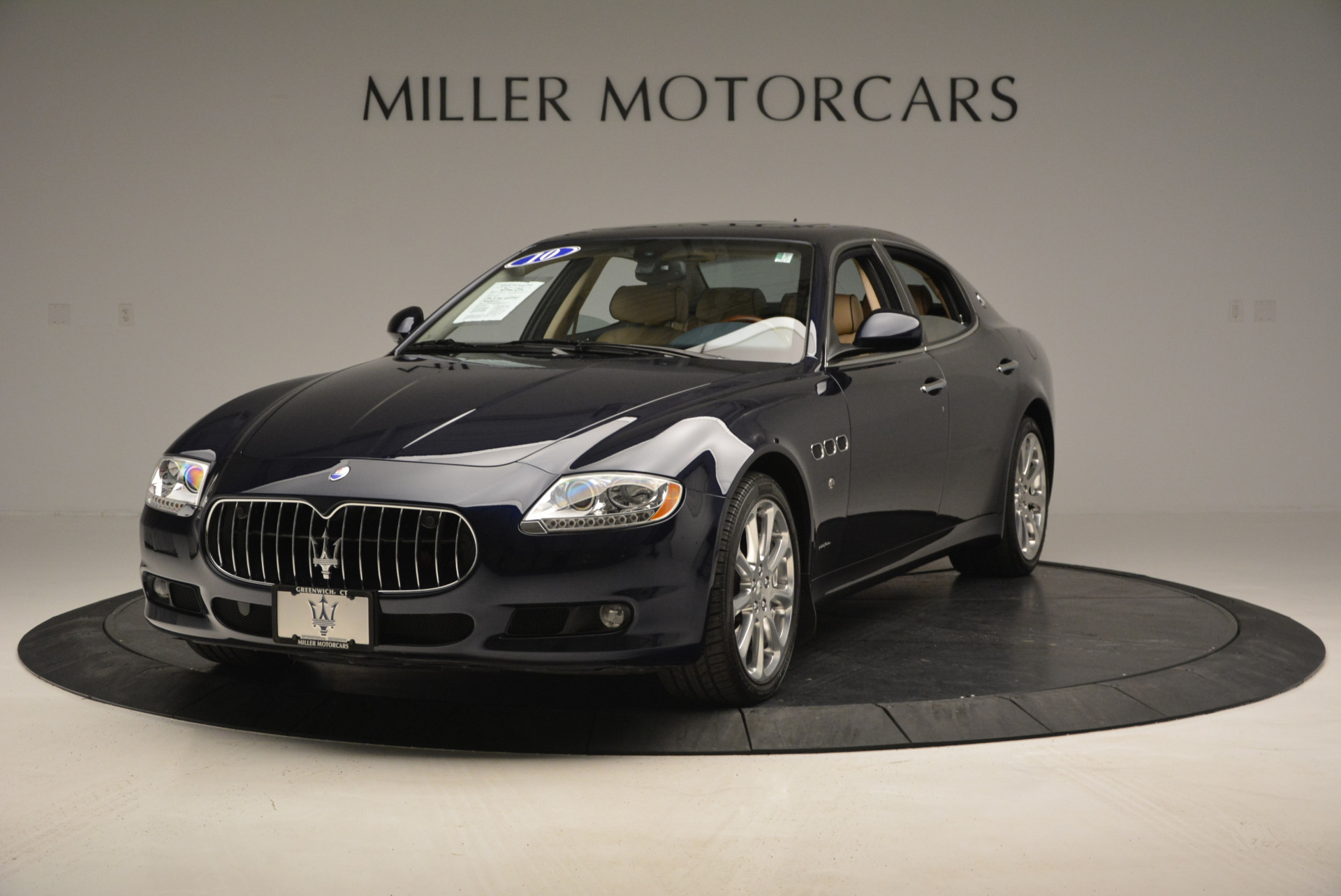 Used 2010 Maserati Quattroporte S for sale Sold at Alfa Romeo of Greenwich in Greenwich CT 06830 1