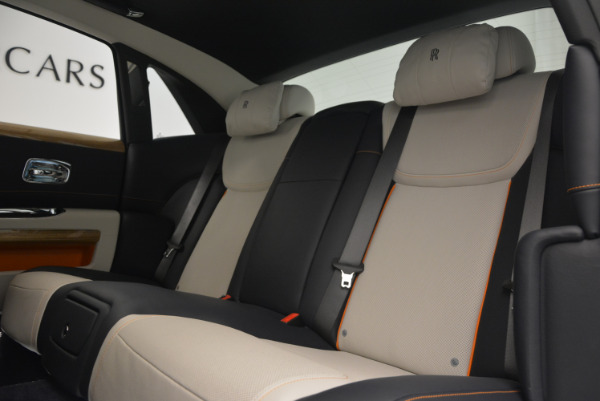 New 2017 Rolls-Royce Ghost for sale Sold at Alfa Romeo of Greenwich in Greenwich CT 06830 25