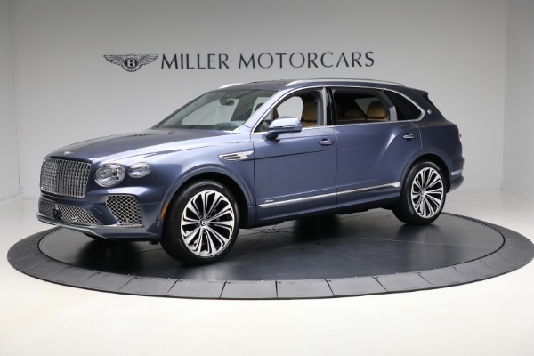 Used 2025 Bentley Bentayga EWB Azure V8 for sale $239,900 at Alfa Romeo of Greenwich in Greenwich CT 06830 2