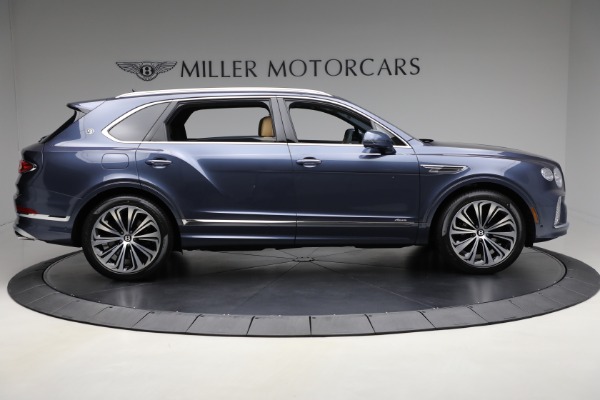 Used 2025 Bentley Bentayga EWB Azure V8 for sale $239,900 at Alfa Romeo of Greenwich in Greenwich CT 06830 9