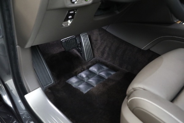 Used 2024 Rolls-Royce Ghost for sale $299,900 at Alfa Romeo of Greenwich in Greenwich CT 06830 13