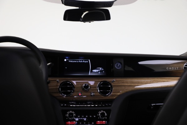 Used 2024 Rolls-Royce Ghost for sale $299,900 at Alfa Romeo of Greenwich in Greenwich CT 06830 4