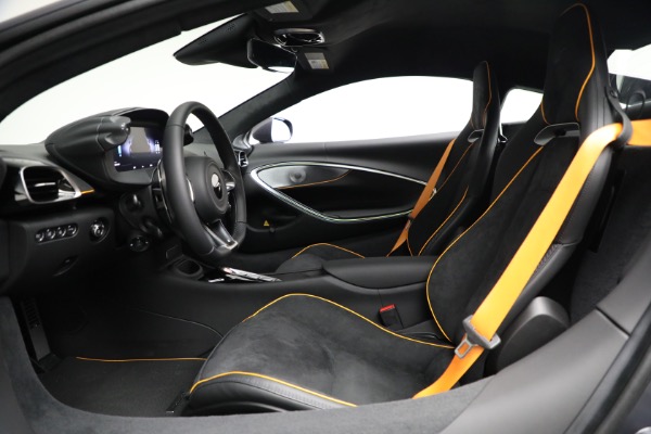 New 2025 McLaren Artura Vision for sale $292,398 at Alfa Romeo of Greenwich in Greenwich CT 06830 21