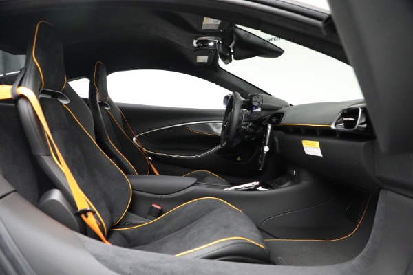 New 2025 McLaren Artura Vision for sale $292,398 at Alfa Romeo of Greenwich in Greenwich CT 06830 24