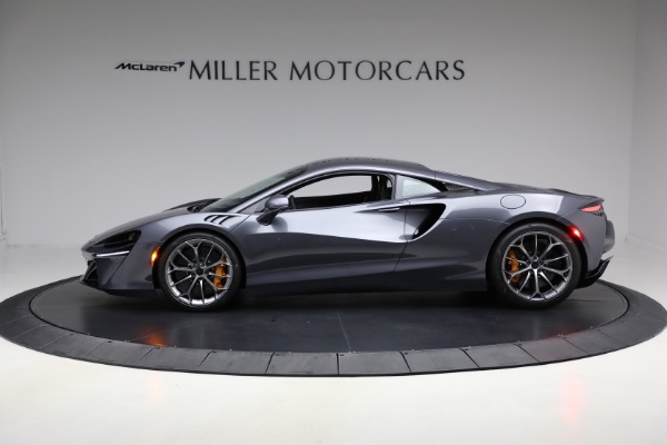 New 2025 McLaren Artura Vision for sale $292,398 at Alfa Romeo of Greenwich in Greenwich CT 06830 3