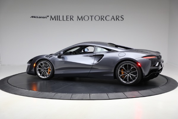 New 2025 McLaren Artura Vision for sale $292,398 at Alfa Romeo of Greenwich in Greenwich CT 06830 4