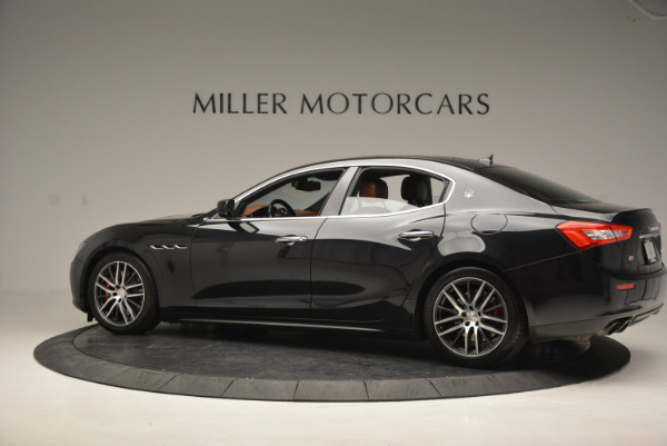 Used 2014 Maserati Ghibli S Q4 for sale Sold at Alfa Romeo of Greenwich in Greenwich CT 06830 4