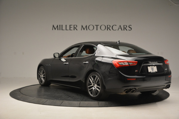 Used 2014 Maserati Ghibli S Q4 for sale Sold at Alfa Romeo of Greenwich in Greenwich CT 06830 5