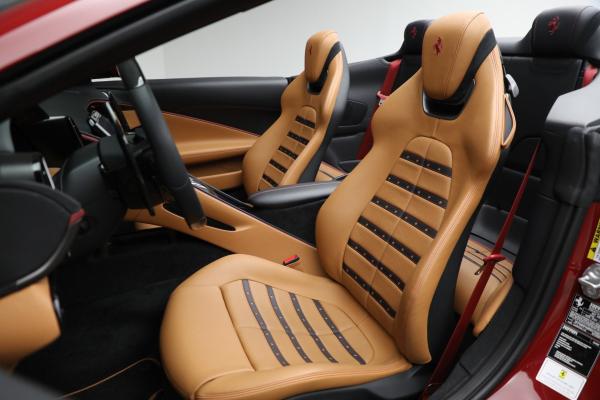 Used 2024 Ferrari Roma Spider for sale $297,900 at Alfa Romeo of Greenwich in Greenwich CT 06830 16