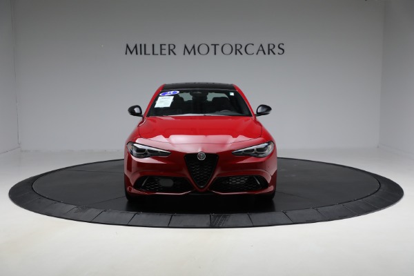 Used 2025 Alfa Romeo Giulia for sale Sold at Alfa Romeo of Greenwich in Greenwich CT 06830 12