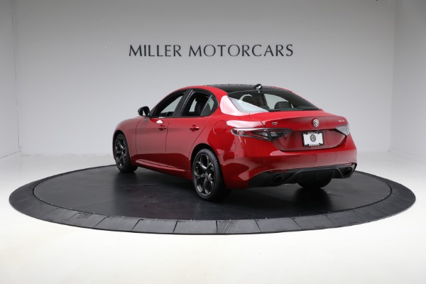 Used 2025 Alfa Romeo Giulia for sale Sold at Alfa Romeo of Greenwich in Greenwich CT 06830 5