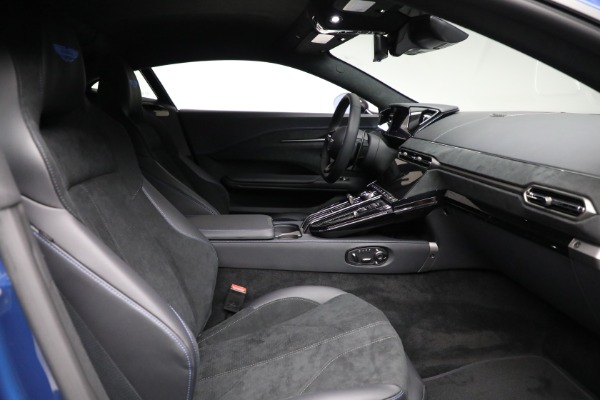 Used 2025 Aston Martin Vantage for sale $196,900 at Alfa Romeo of Greenwich in Greenwich CT 06830 18