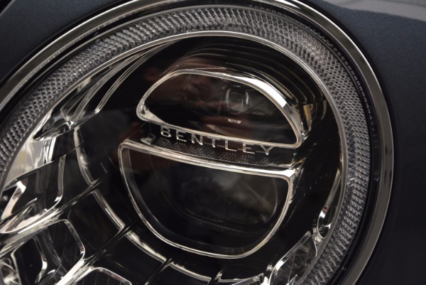 New 2017 Bentley Bentayga for sale Sold at Alfa Romeo of Greenwich in Greenwich CT 06830 15
