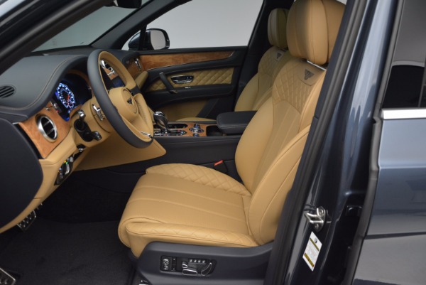 New 2017 Bentley Bentayga for sale Sold at Alfa Romeo of Greenwich in Greenwich CT 06830 25