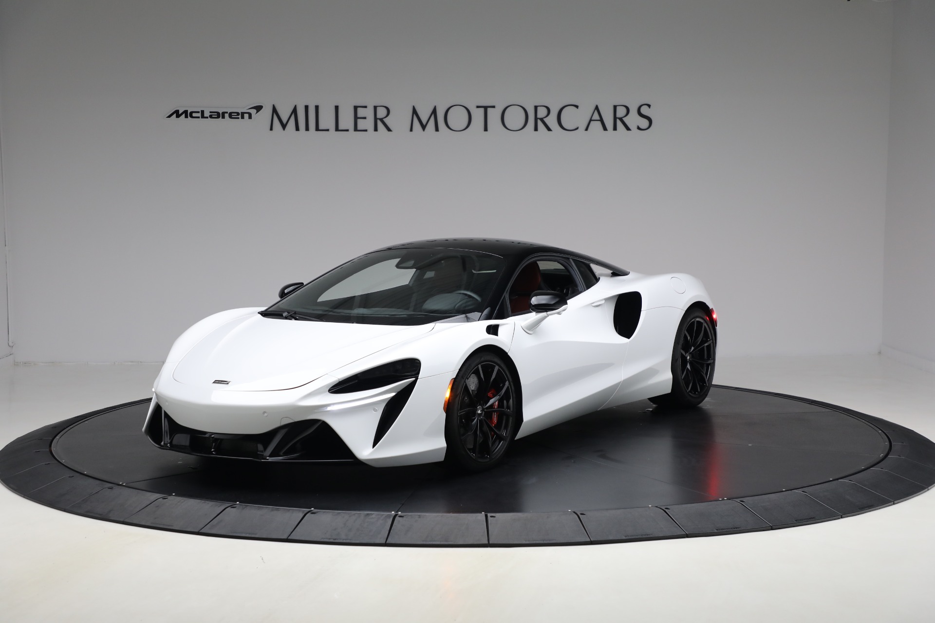 Certified 2023 McLaren Artura Techlux with VIN SBM16AEA6PW001811 for sale in Greenwich, CT