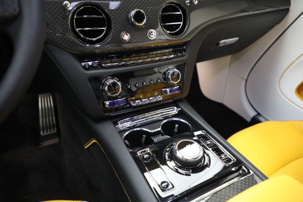 Used 2025 Rolls-Royce Black Badge Spectre for sale $449,900 at Alfa Romeo of Greenwich in Greenwich CT 06830 17