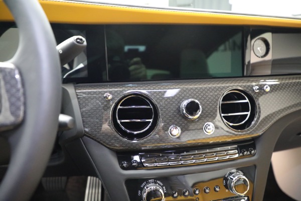 Used 2025 Rolls-Royce Black Badge Spectre for sale $449,900 at Alfa Romeo of Greenwich in Greenwich CT 06830 19