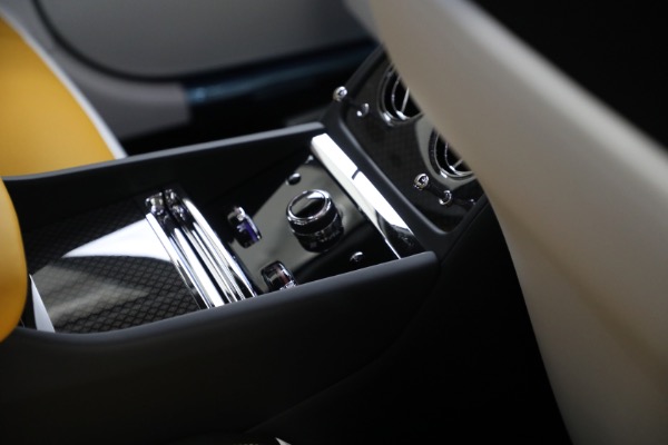 Used 2025 Rolls-Royce Black Badge Spectre for sale $449,900 at Alfa Romeo of Greenwich in Greenwich CT 06830 24
