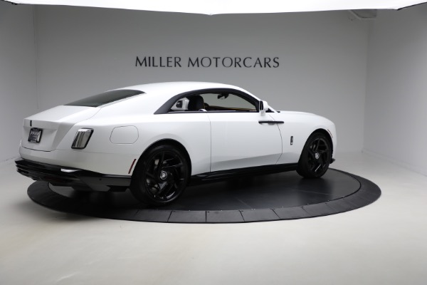 Used 2025 Rolls-Royce Black Badge Spectre for sale $449,900 at Alfa Romeo of Greenwich in Greenwich CT 06830 8
