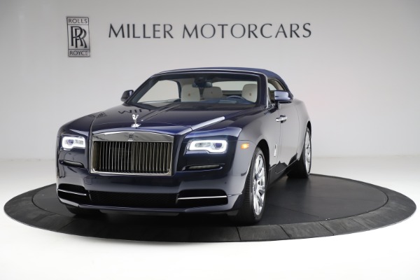 Used 2017 Rolls-Royce Dawn for sale Sold at Alfa Romeo of Greenwich in Greenwich CT 06830 14