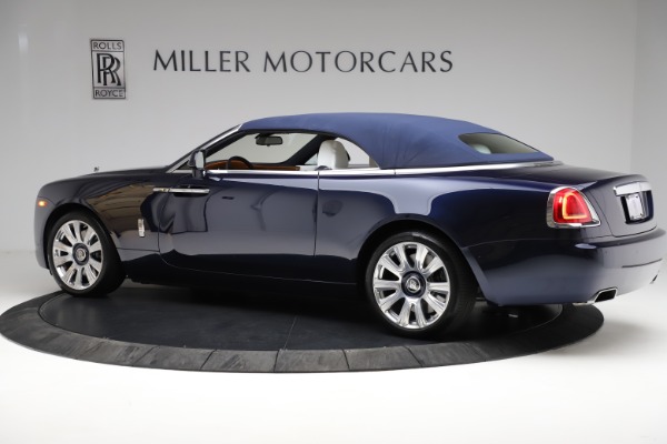 Used 2017 Rolls-Royce Dawn for sale Sold at Alfa Romeo of Greenwich in Greenwich CT 06830 17