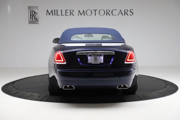 Used 2017 Rolls-Royce Dawn for sale Sold at Alfa Romeo of Greenwich in Greenwich CT 06830 19