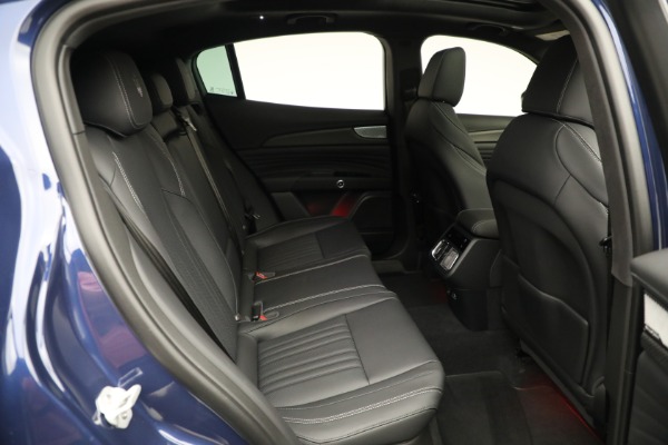 New 2025 Maserati Grecale Trofeo for sale Sold at Alfa Romeo of Greenwich in Greenwich CT 06830 20