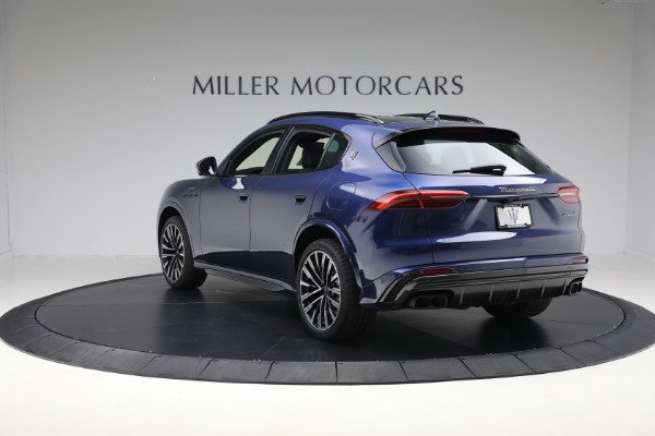 New 2025 Maserati Grecale Trofeo for sale Sold at Alfa Romeo of Greenwich in Greenwich CT 06830 4