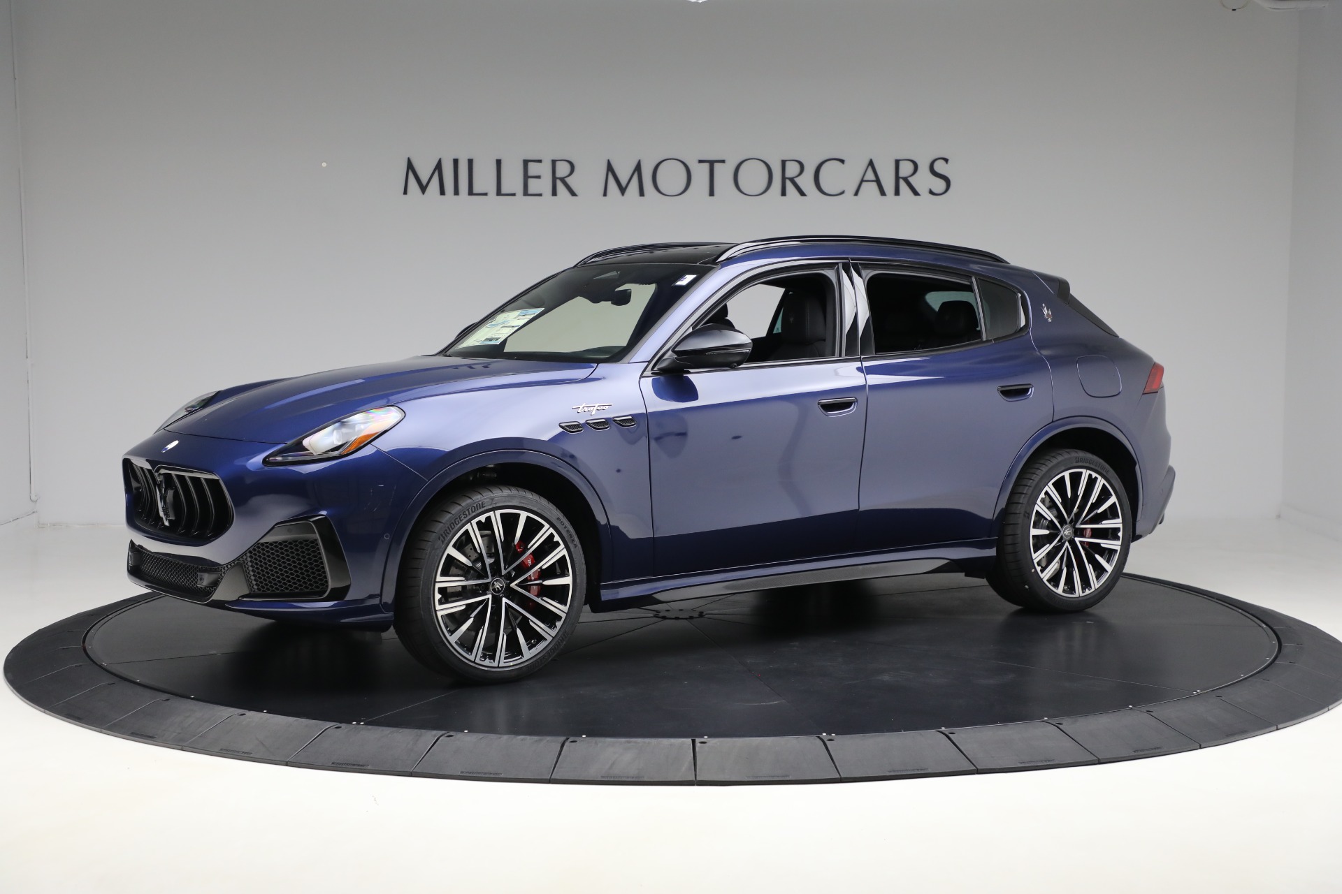 New 2025 Maserati Grecale Trofeo for sale Sold at Alfa Romeo of Greenwich in Greenwich CT 06830 1