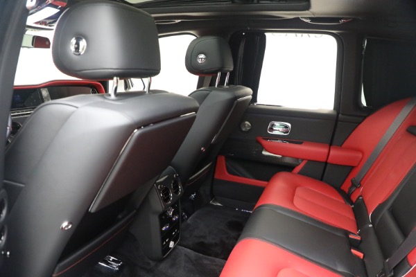 Used 2025 Rolls-Royce Black Badge Cullinan for sale $479,900 at Alfa Romeo of Greenwich in Greenwich CT 06830 25