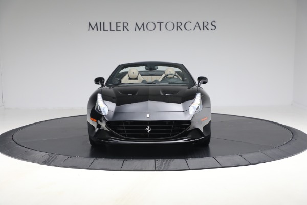 Used 2016 Ferrari California T for sale $122,900 at Alfa Romeo of Greenwich in Greenwich CT 06830 13